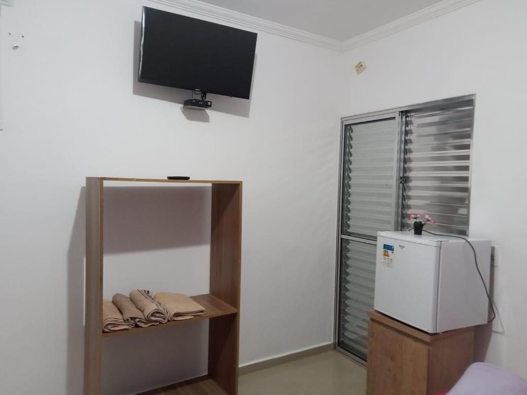 Pesqueiro Restaurante E Pousada Pingo De Ouro Piedade  Εξωτερικό φωτογραφία